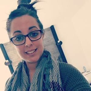 Meet your Posher, Joelle